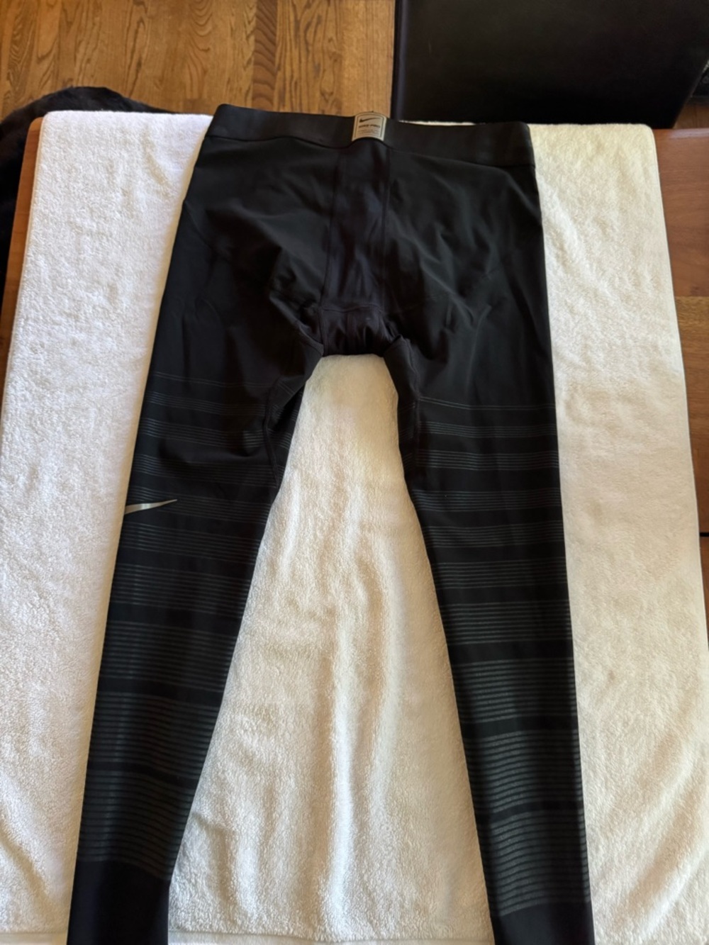 Nike Black Performance Compression, recovery tights. Great condition.